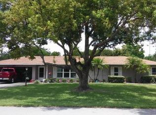 107 Westwood Ct, Sebring, FL 33872
