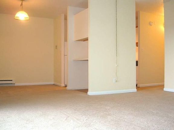 Eastpointe Dinning Room