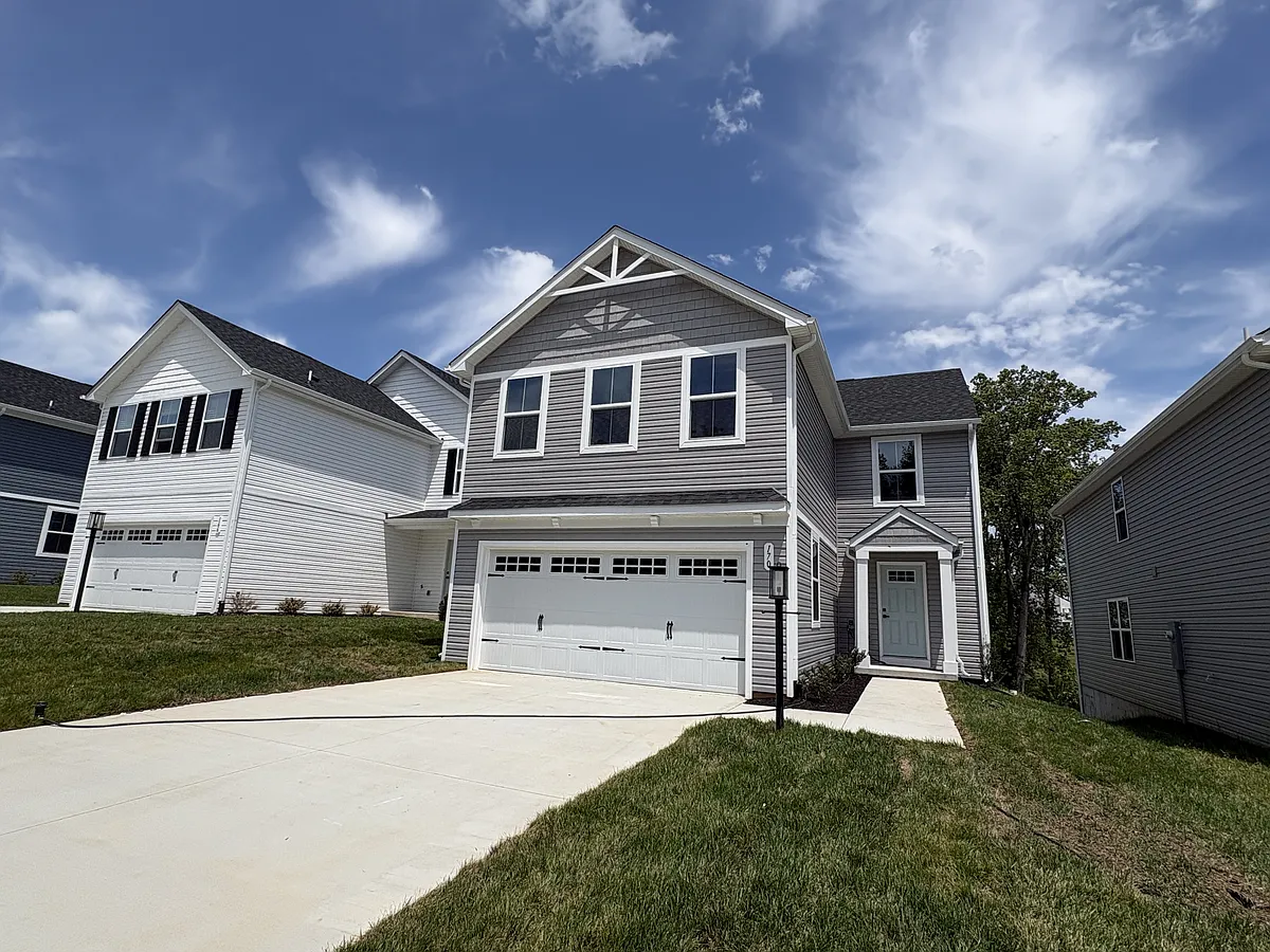 Building Photo - 170 Grove Hill Ter