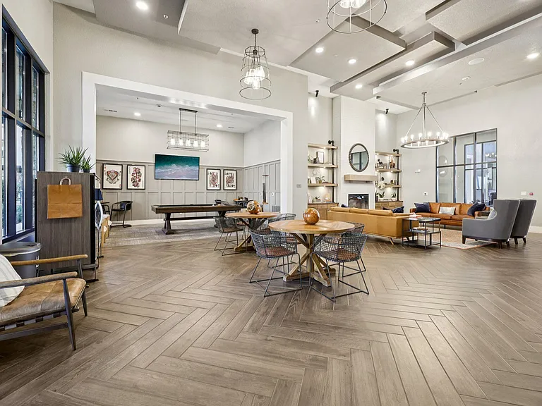 Luxia Craig Ranch — Photo 29