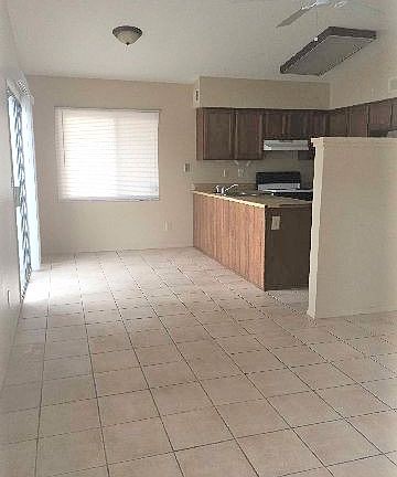 2015 12 1028 Malibu Drive Listing Pics, 05_05082023