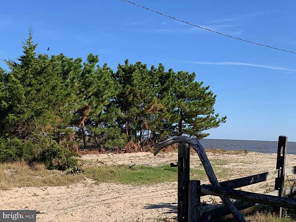 3rd image of 43 S Big Stone Beach Dr