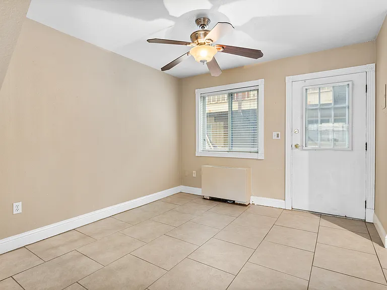 3009 Madison Ave #L210 — Photo 8