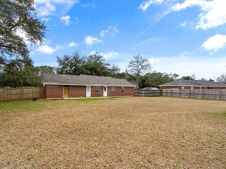 7245 Pecan Terrace Dr — Photo 21