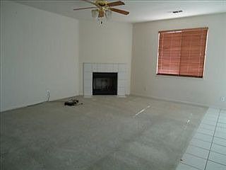 5th image of 557 Anna Dr