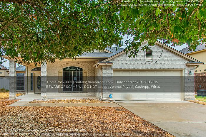 1st image of 207 Lottie Ln