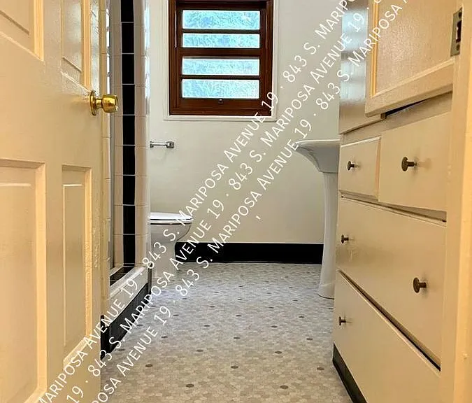 843 S Mariposa Ave #19 — Photo 18