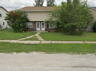 6414 N 107th St, Milwaukee, WI 53224
