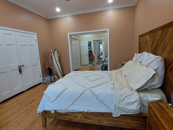 4th image of 560 74th St #1