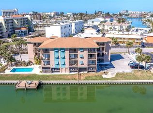 145 116th Ave APT 405, Saint Petersburg, FL 33706