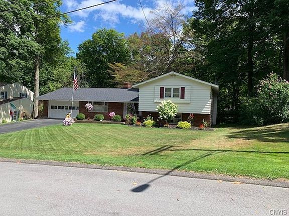 2nd image of 141 Northwood Way