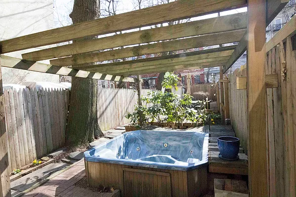 Sold by Verdel Real Estate | media 2