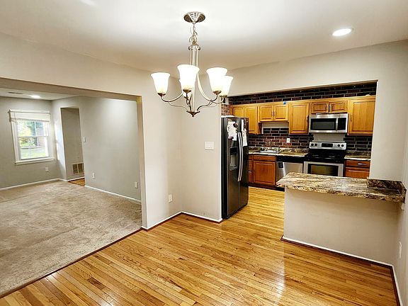 3rd image of 7763 Durer Ct