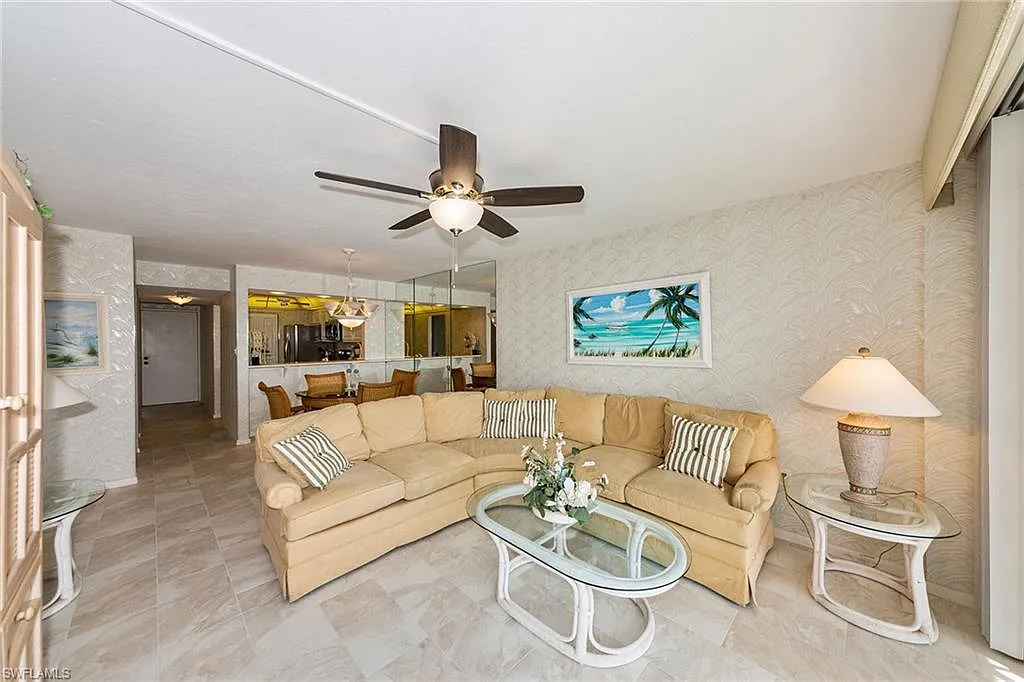 2 bed, 2.0 bath, 964 sqft, $6,000 — Photo 3