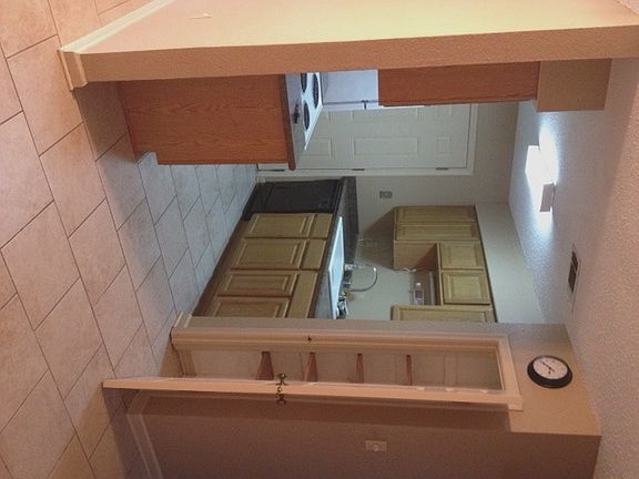 3rd image of 338 Woodland Dr