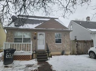 6387 Auburn St, Detroit, MI 48228