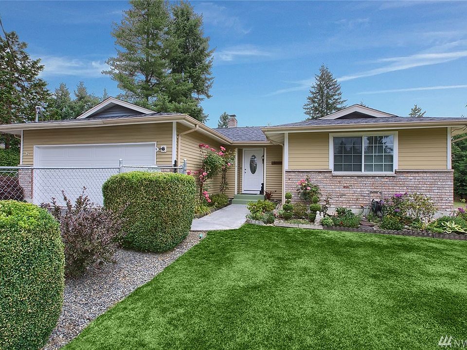 1st image of 19113 8th Ave E