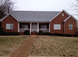 222 Innsbrooke Blvd, Murfreesboro, TN 37128