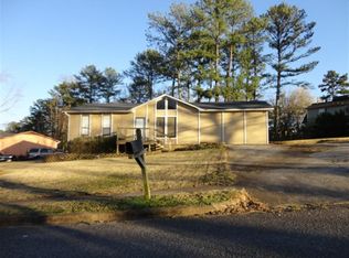31 Freda Jane Ln, Birmingham, AL 35215