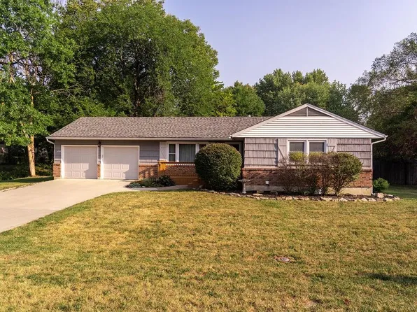 1204 E Mechanic St, Harrisonville, MO 64701