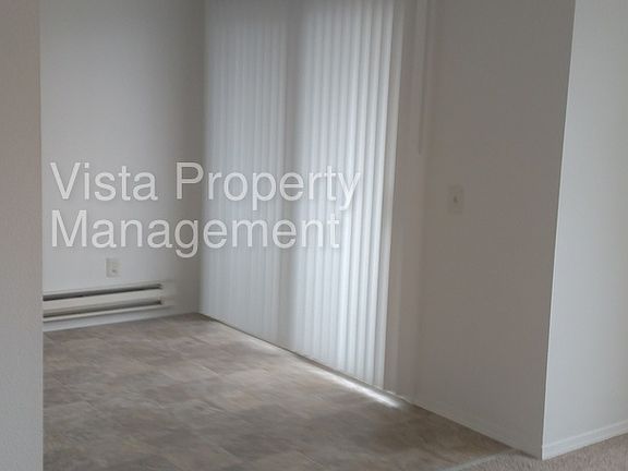 3rd image of 22509 30th Ave S APT 6