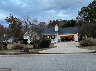 108 Moonlight Ct, Jackson, GA 30233