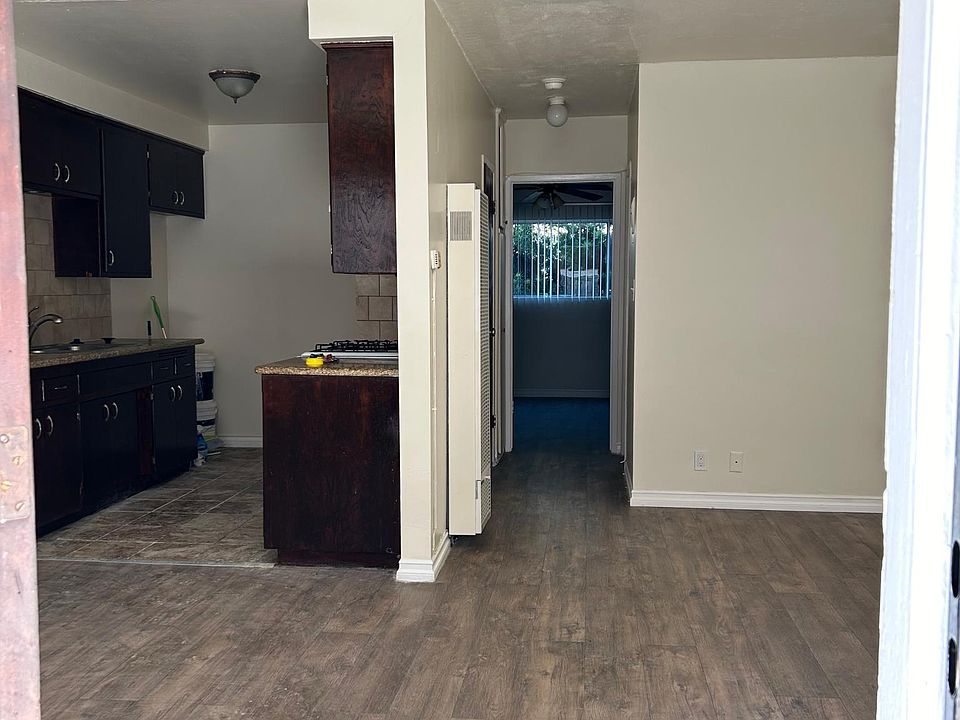 1st image of 14206 Roscoe Blvd