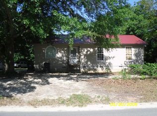 202 Iverness Ave, Warner Robins, GA 31093