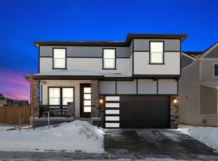 27992 E 7th Pl, Aurora, CO 80018