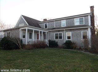 8 Fishermans Knot Rd, Edgartown, MA 02539