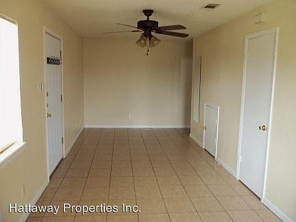 2nd image of 506 Alpine St APT D