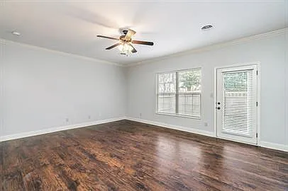4832 Fountain View Way — Photo 6