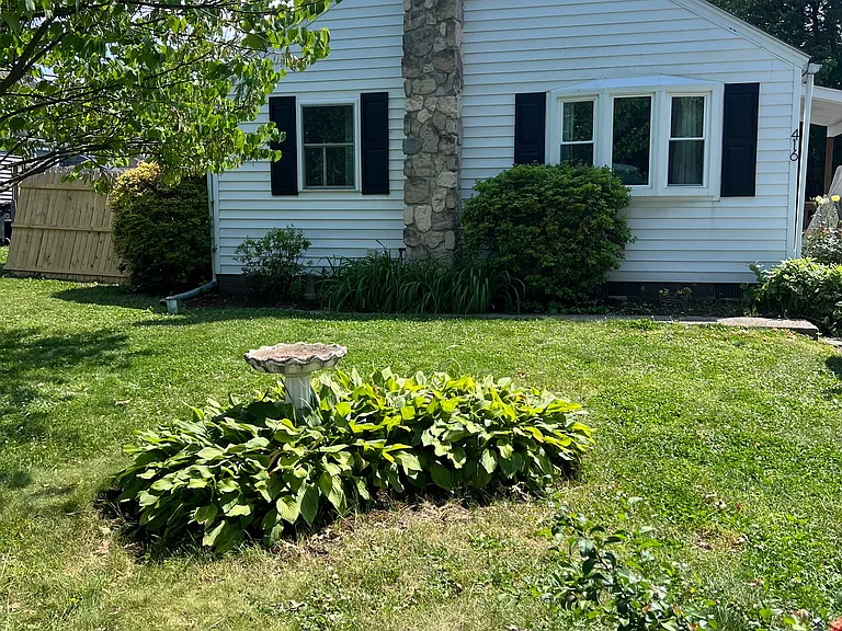 416 Virginia Ave — Photo 1