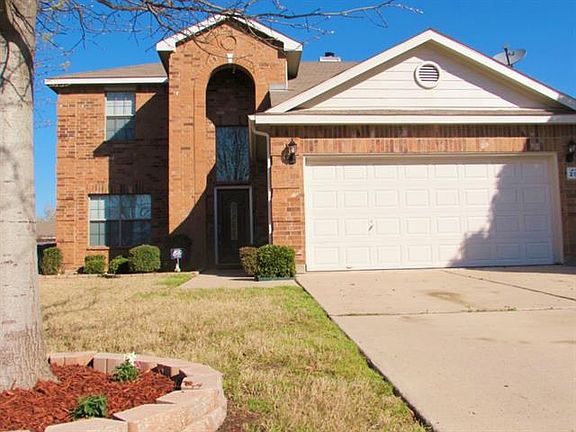 2nd image of 2812 Park Springs Dr