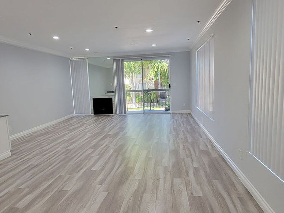1st image of 1844 Thayer Ave APT 102