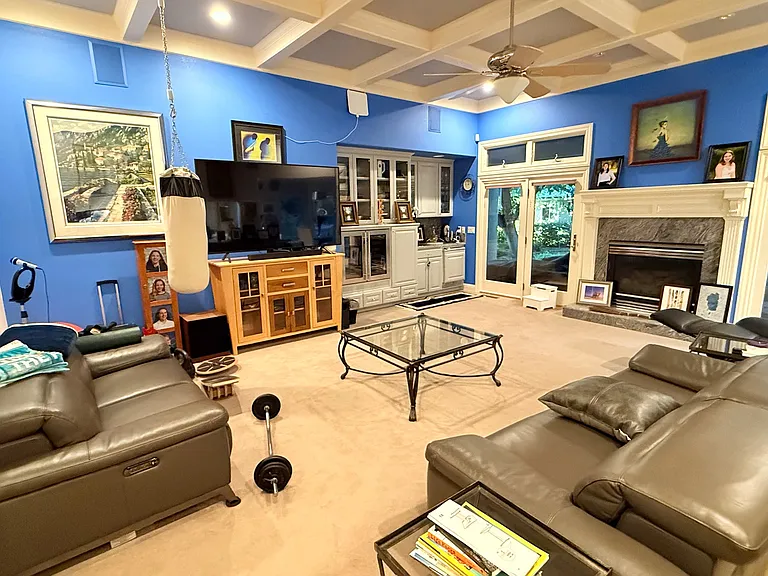 1740 Cathay Way — Photo 13