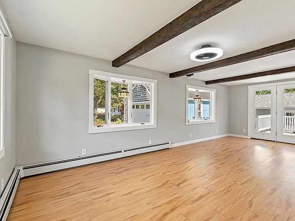 3rd image of 4 Pearl Street