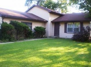 1146 Lexington Dr, Bartlett, IL 60103