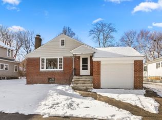 55 Eunice Ave, Worcester, MA 01606