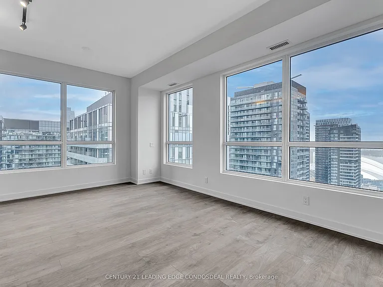 108 Peter St #4506 — Photo 5