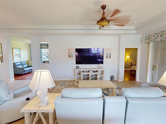 4th image of 11463 Conch Ct