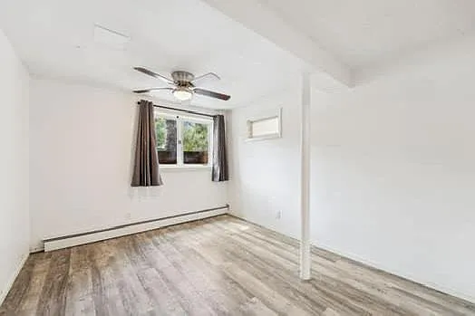 501 Russell Ave N #L — Photo 11