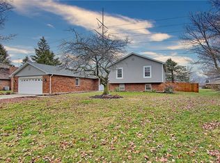 6595 Roberta Dr, Tipp City, OH 45371