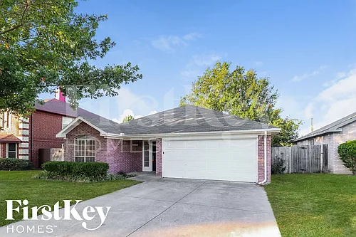 7956 Clear Brook Cir Photo 1