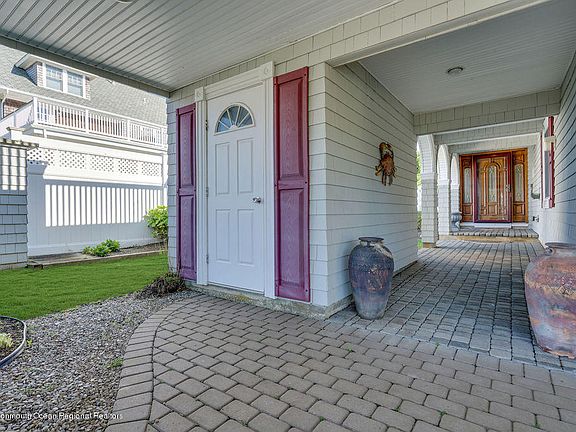 3rd image of 41 Osborne Ave
