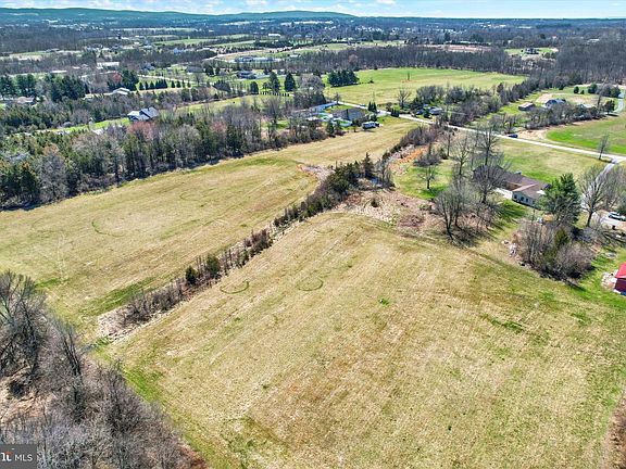 3rd image of 75 Reynolds Rd