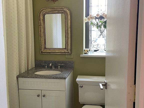 5th image of 55 E 93rd St APT 6E
