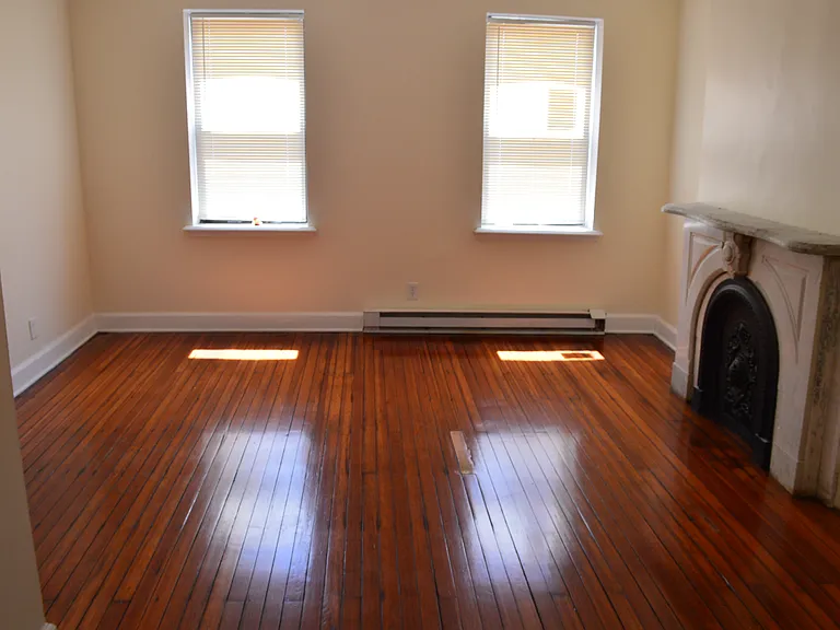 381 Madison Ave #1 — Photo 7