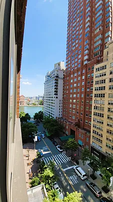 Rented by Corcoran | media 82