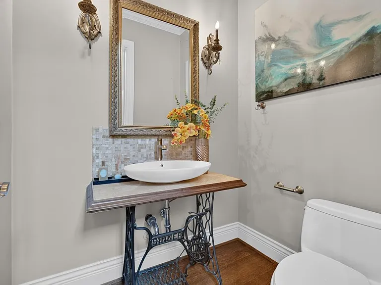 4339 W 9th Ave — Photo 7